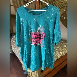 Teal and Pink Graphic Women's Tee